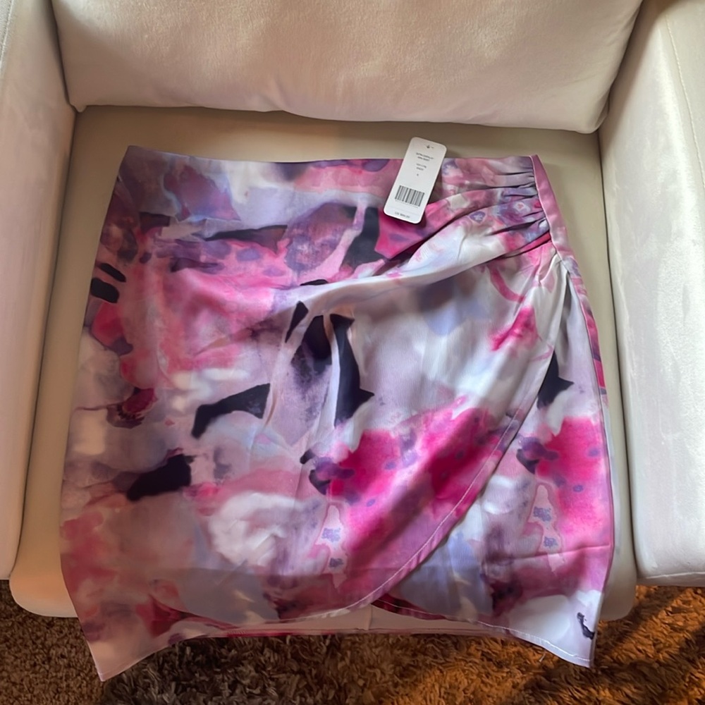 Satin tulip mini skirt